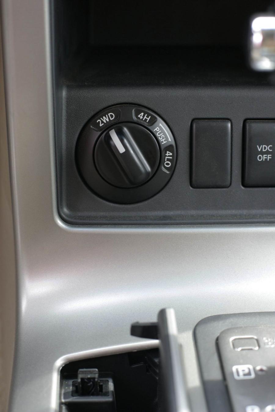  Nissan Pathfinder 2009 года  (фото 26 из 110)